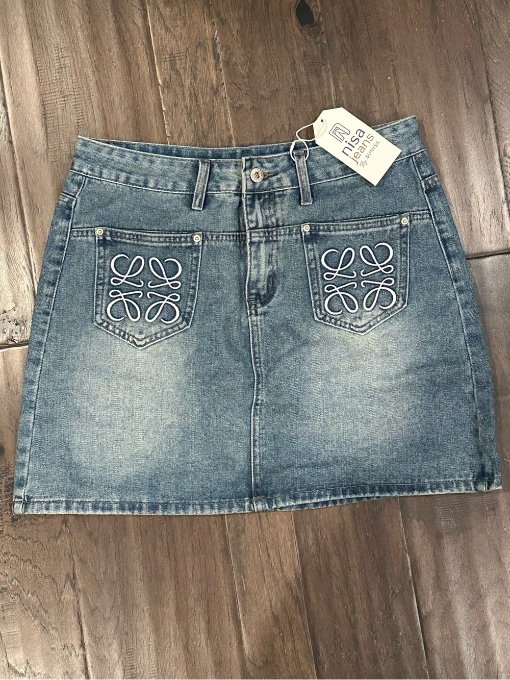 LW inspired Light Blue Embroidered Denim Mini Skirt size L